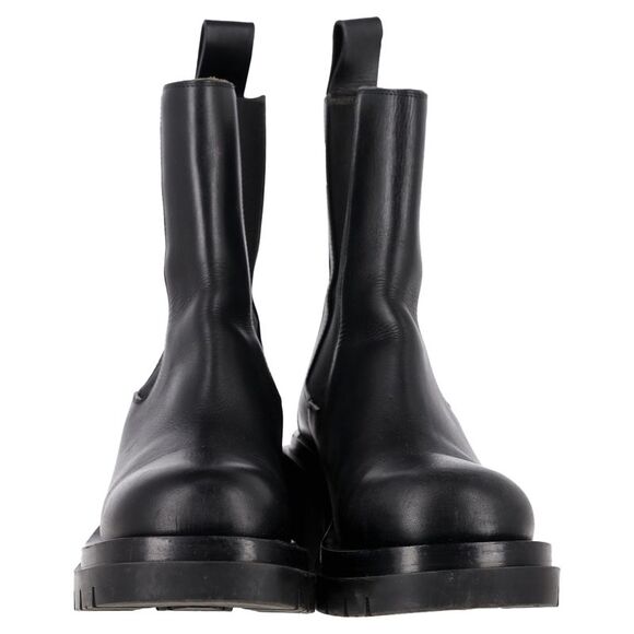 Bottega Veneta Lug Chelsea Boots in Black Leather - Picture 3 of 6